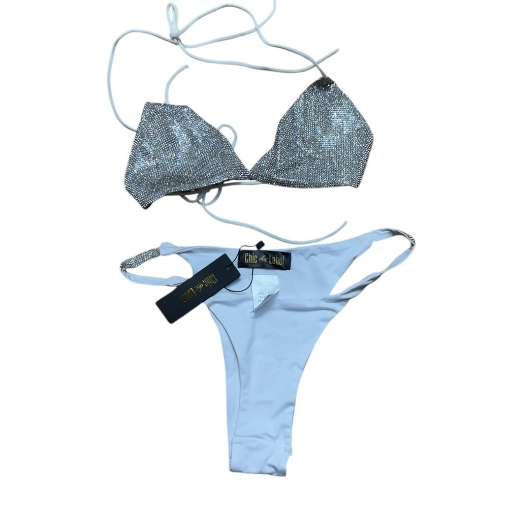 Chic the lebel.  Silver and White Minimalist Bikini Set